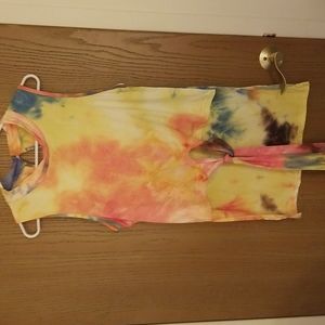 High low tie-dye shirt